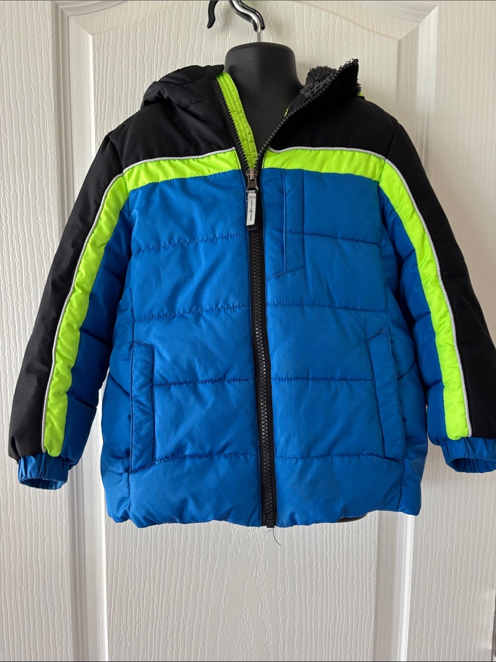 ZeroXposur Blue and Lime Puffer Jacket with removable inner fleece jacket